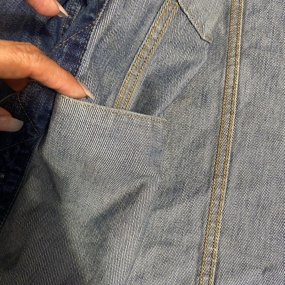 GAP 1969 Classic Blue Denim Jacket - Picture 10 of 13